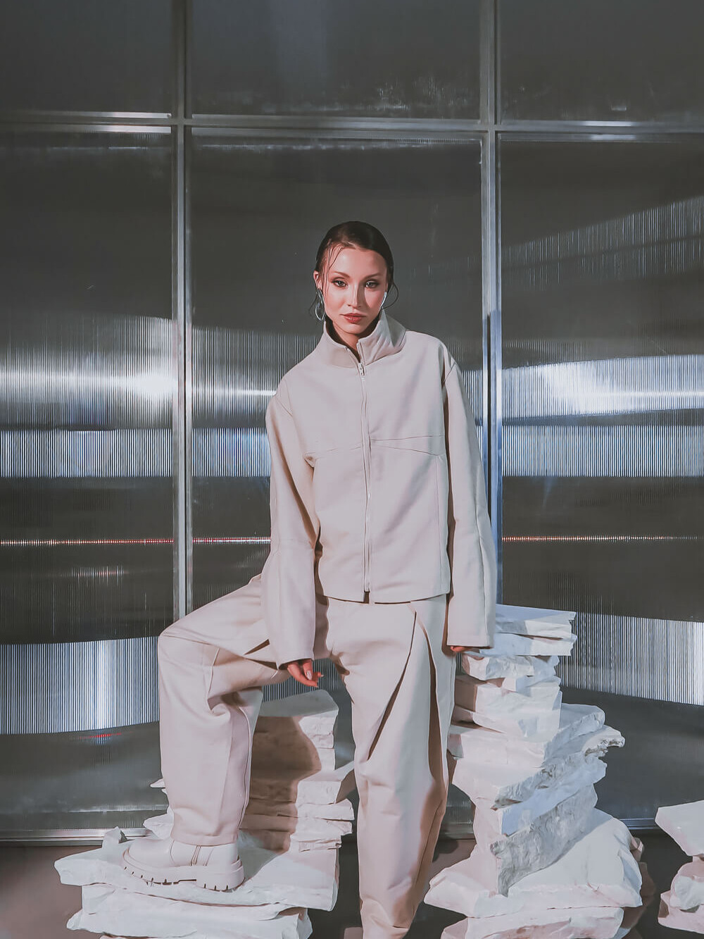 ECO_BRUTALIS-50 ECO_BRUTALIS-53 Calça dobradura, tecido reciclado, marca luan valloto, slow fashion moda sustentável