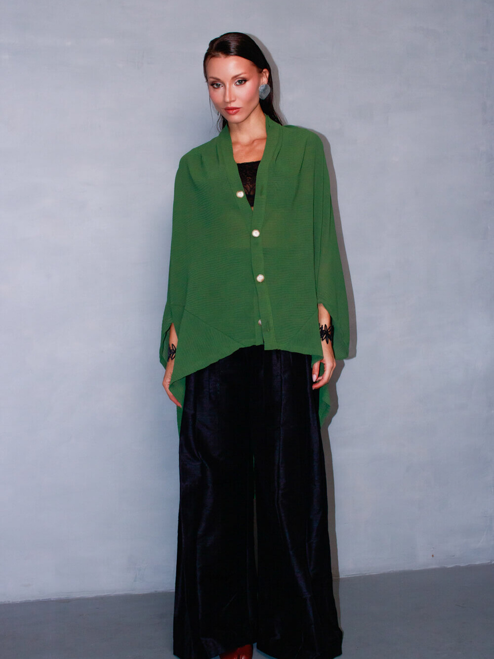 ECO_BRUTALIS-50 ECO_BRUTALIS-53 Parangolé lunar, tecido PLISSADO, marca luan valloto, slow fashion moda sustentável