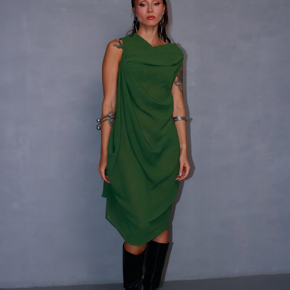 ECO_BRUTALIS-50 ECO_BRUTALIS-53 vestido jiboia, tecido PLISSADO, marca luan valloto, slow fashion moda sustentável